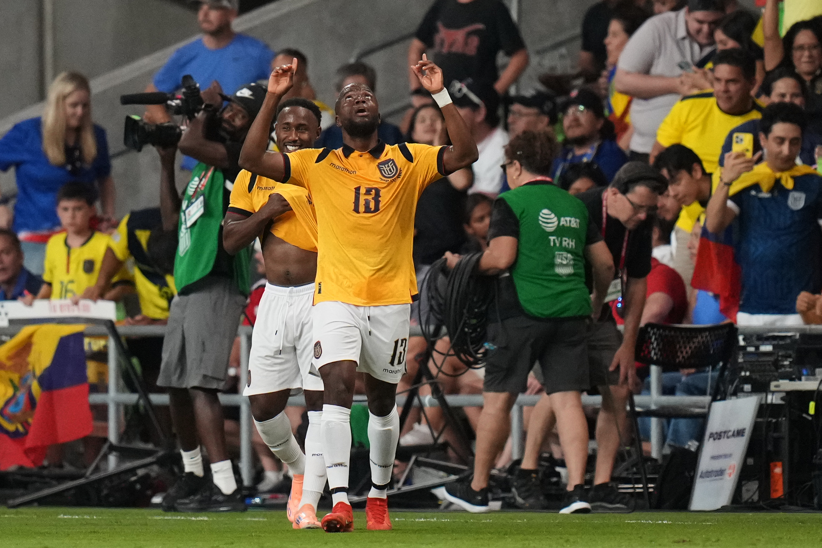 CORRECTS PLAYER - Ecuador's Enner Valencia (13) celebrates a goal against the United States during the first half of an international friendly soccer match in Austin, Texas, Friday, Oct. 10, 2025.