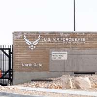 Proposed review to modernize federal workers' pay shot down by unions, Sen. Curtis says