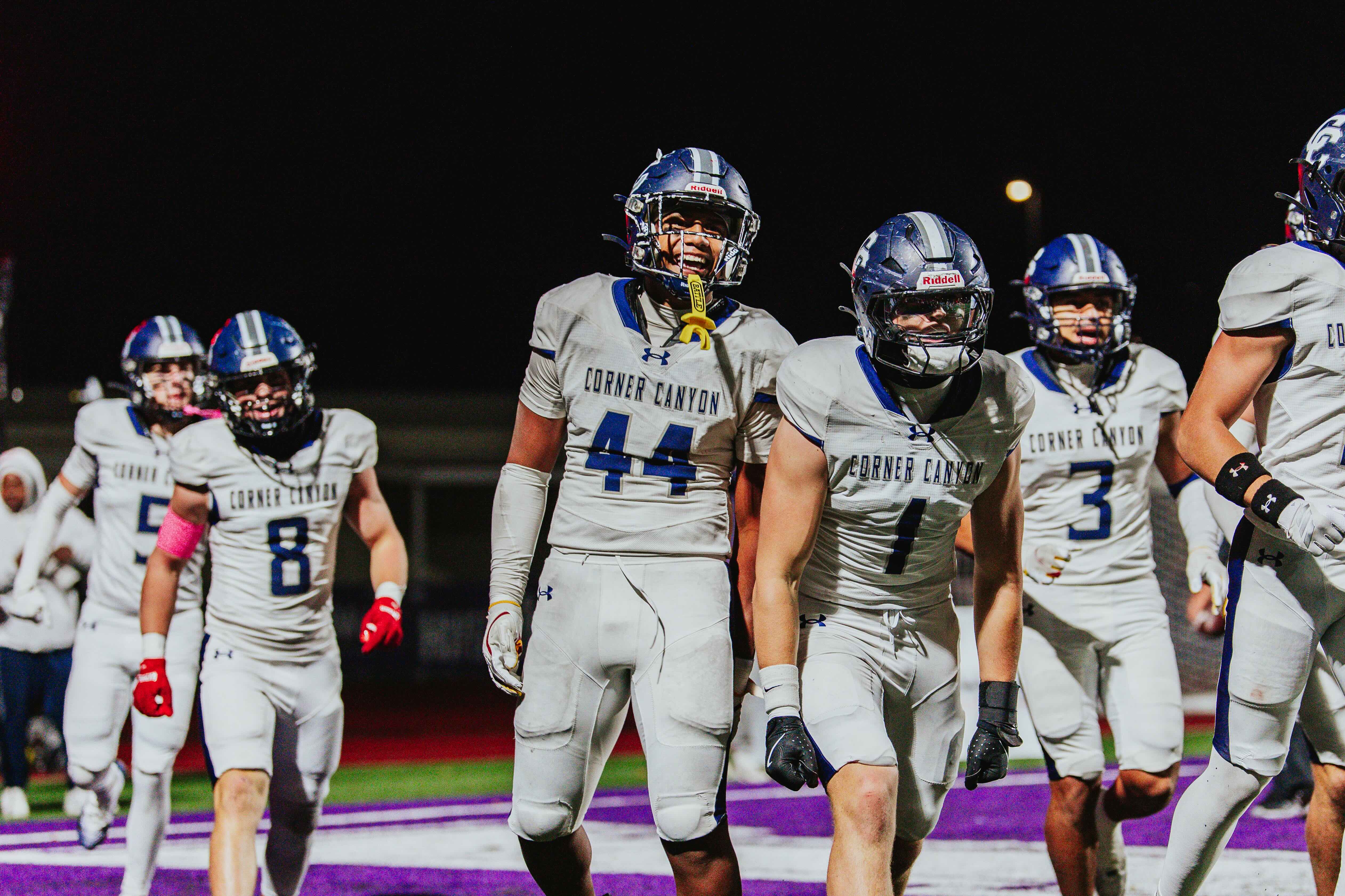 Corner Canyon rolls past Lehi for 3rd straight win, share of Region 3 title