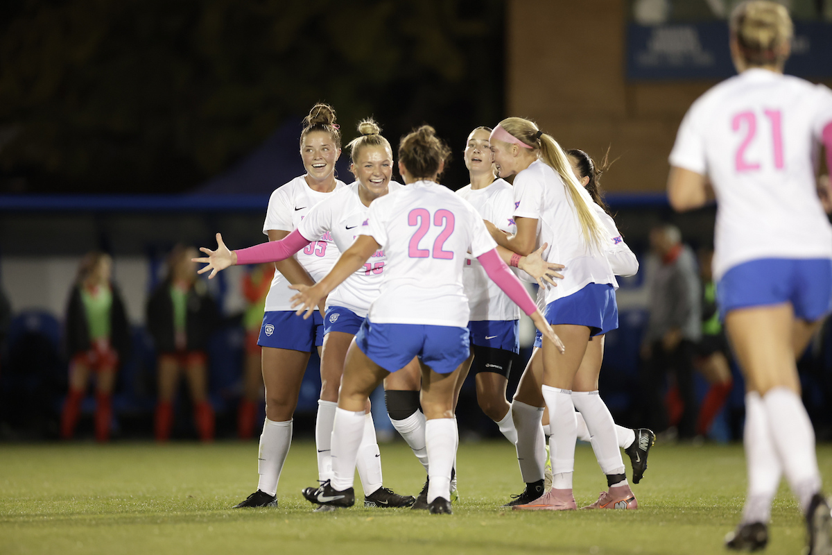 Walbruch's hat trick rallies BYU women's soccer by Arizona