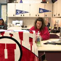 Foothills Elementary turns red vs. blue rivalry week into lesson in sportsmanship