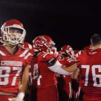 Crimson Cliffs dominates Pine View, clinches region title on senior night