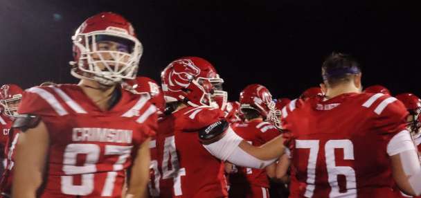 Crimson Cliffs dominates Pine View, clinches region title on senior night