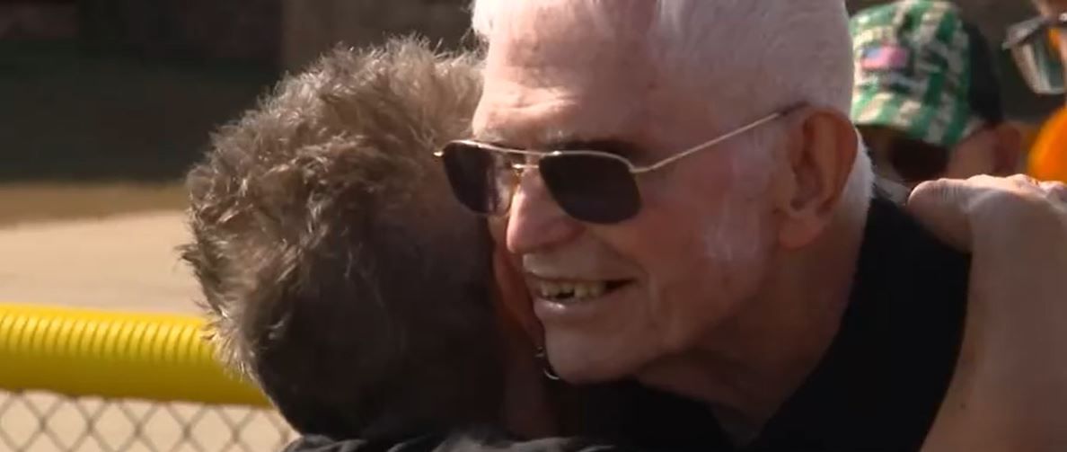 Iowa students, staff surprise beloved 86-year-old custodian on his birthday