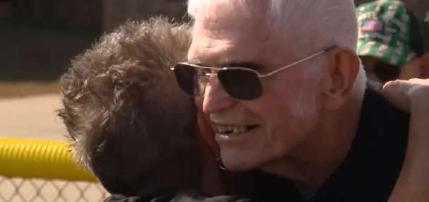 Iowa students, staff surprise beloved 86-year-old custodian on his birthday