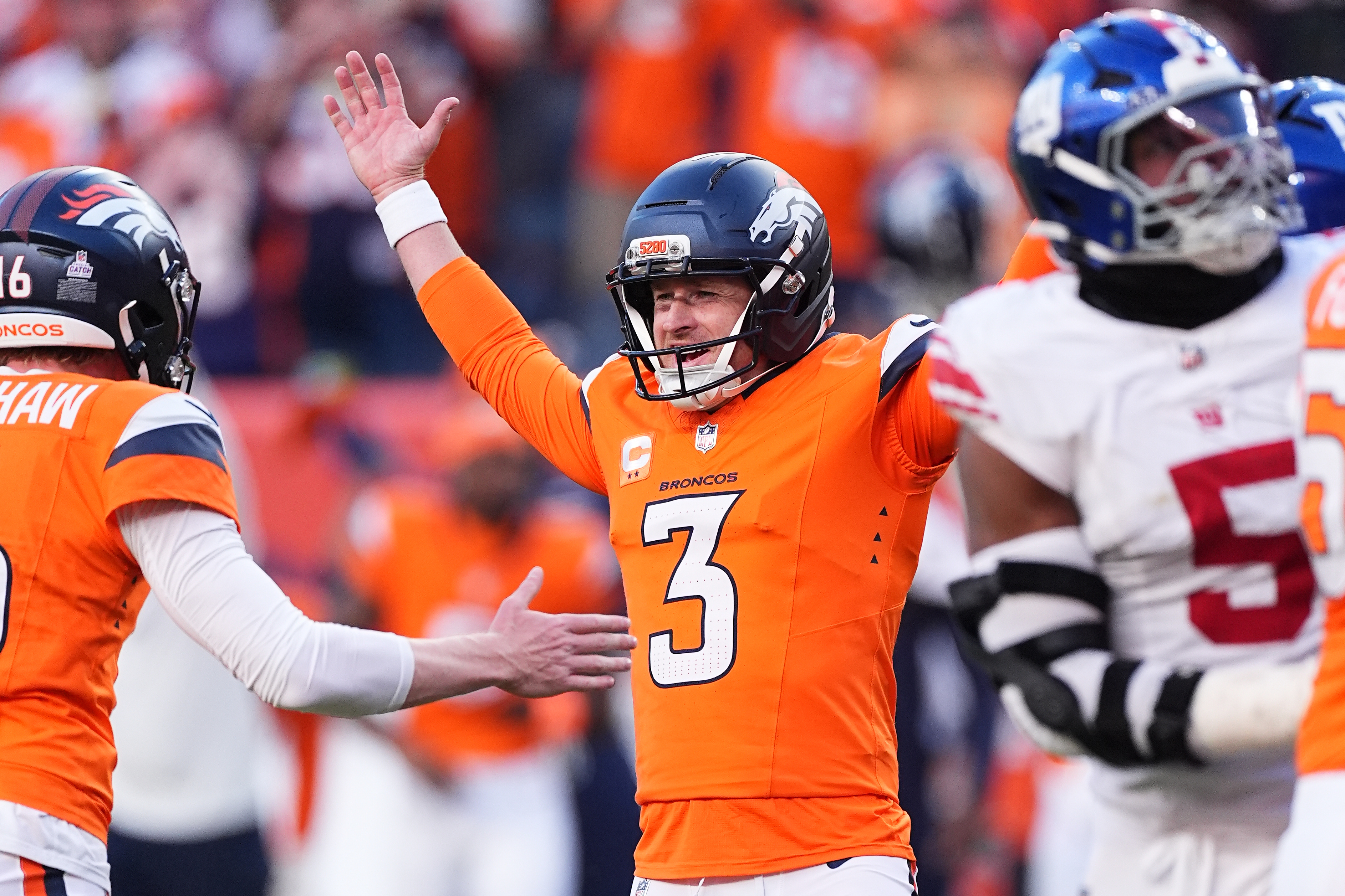 Denver Broncos kicker Wil Lutz (3) celebrates after kicking the game winning field goal during the second half of an NFL football game against the New York Giants in Denver, Sunday, Oct. 19, 2025. 