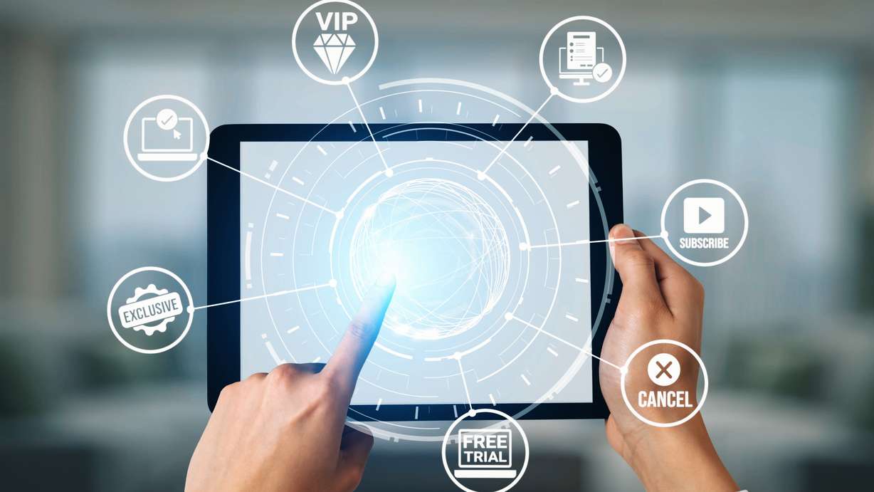 Swoop in on time: The ultimate solution to tracking all of your renewals in one simple app