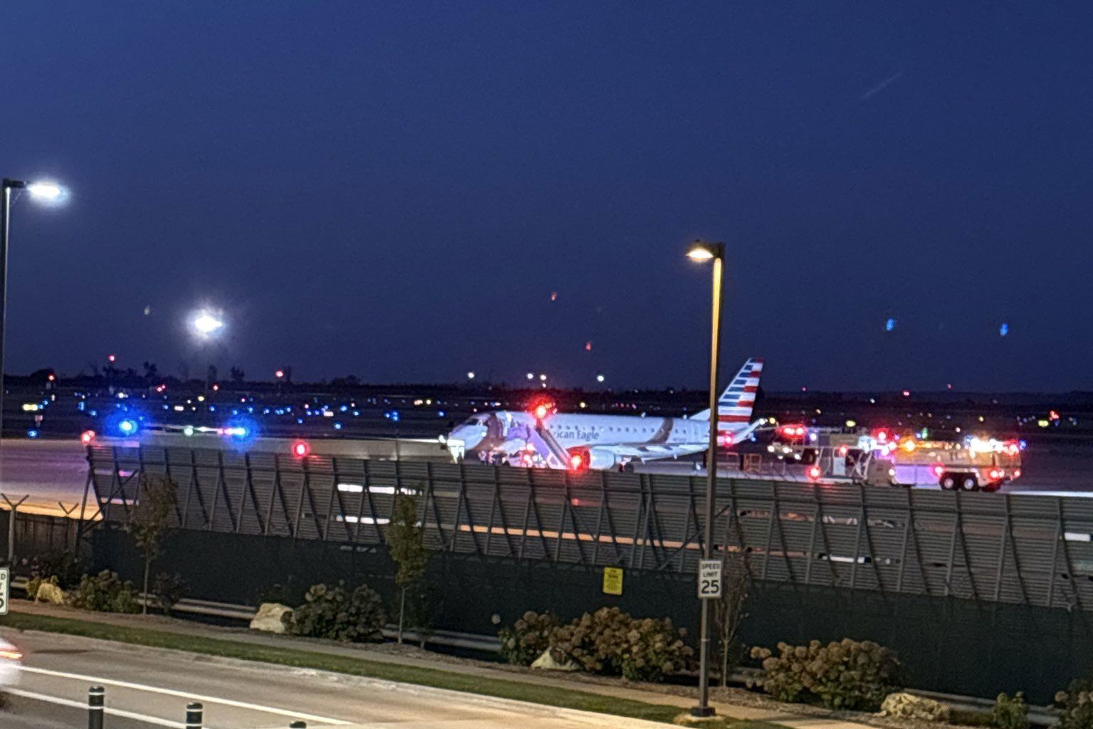 Plane makes emergency landing after pilots lose contact with crew, hear banging on cockpit door