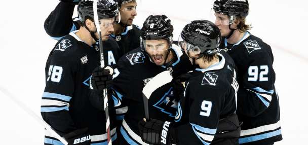 Three More Stars: Power plays, win streaks and good vibes