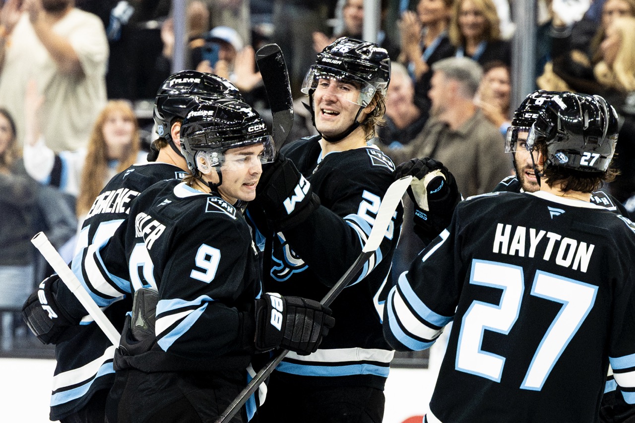 Utah Mammoth complete comeback over Tampa Bay Lightning as Dmitri Simashev scores twice