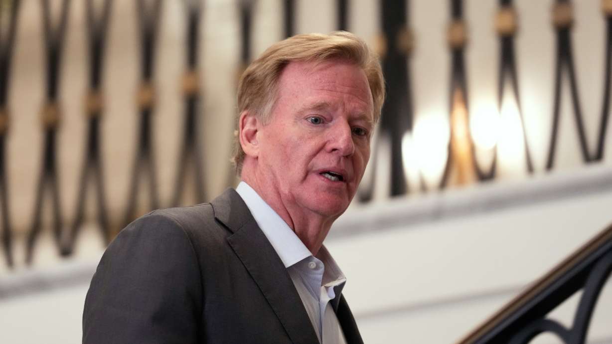 NFL commissioner Roger Goodell arrives for NFL owners meetings in New York, Tuesday, Oct. 21, 2025.