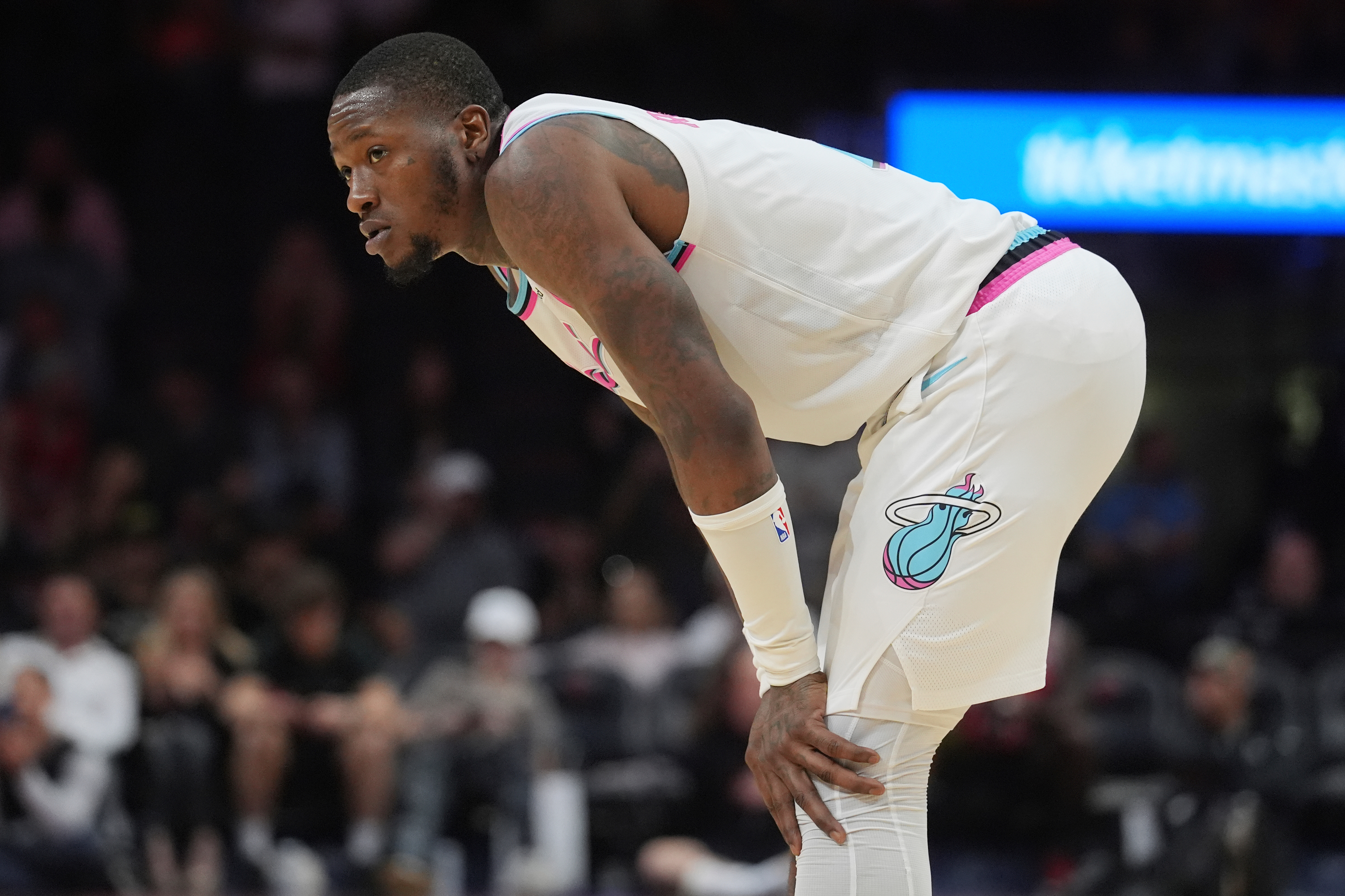 Miami Heat's Rozier, Trail Blazers' Billups arrested in federal gambling probe, sources say