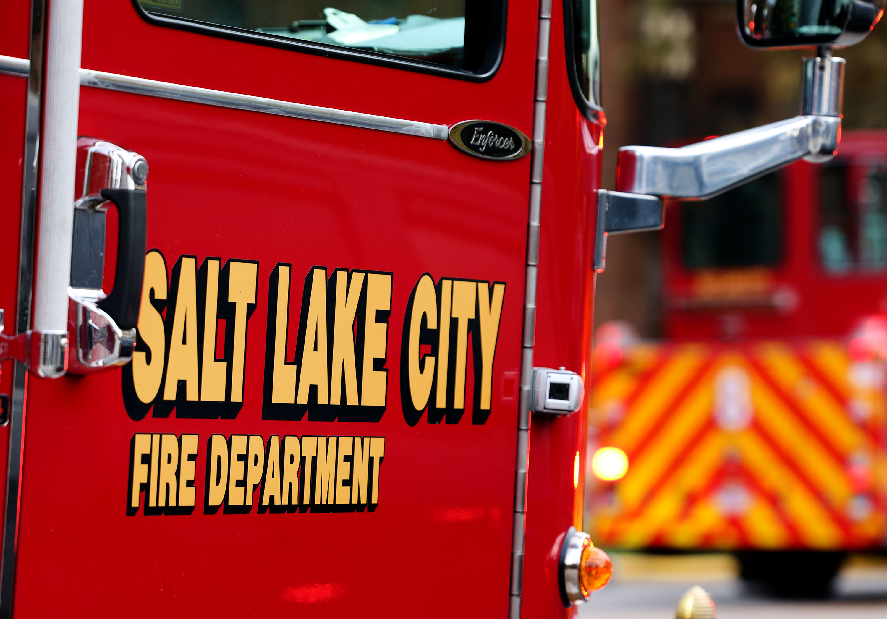 1 seriously injured in Salt Lake City apartment fire
