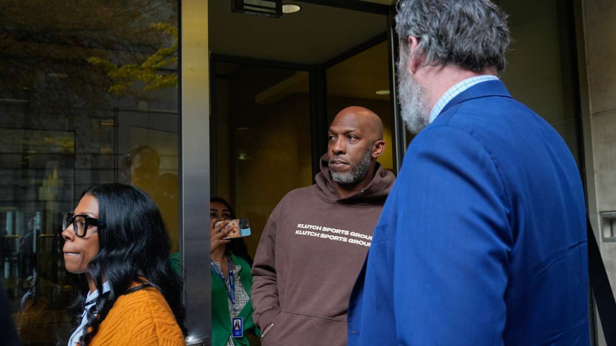 Portland Trail Blazers head coach Chauncey Billups leaves a federal court after his appearance on Thursday, Oct. 23, 2025, in Portland, Ore.