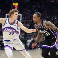 Hard lessons in Sacramento: Young Jazz fall 1 play short in loss to Kings