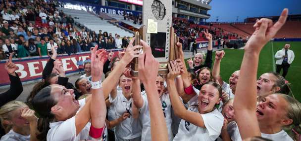 Syracuse stuns Lone Peak to win first-ever 6A girls soccer championship