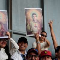 Norris takes pole in Mexico as Piastri struggles; Hamilton shines for Ferrari