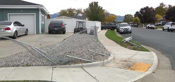 Man dead, teen injured in early morning shootout at Halloween party