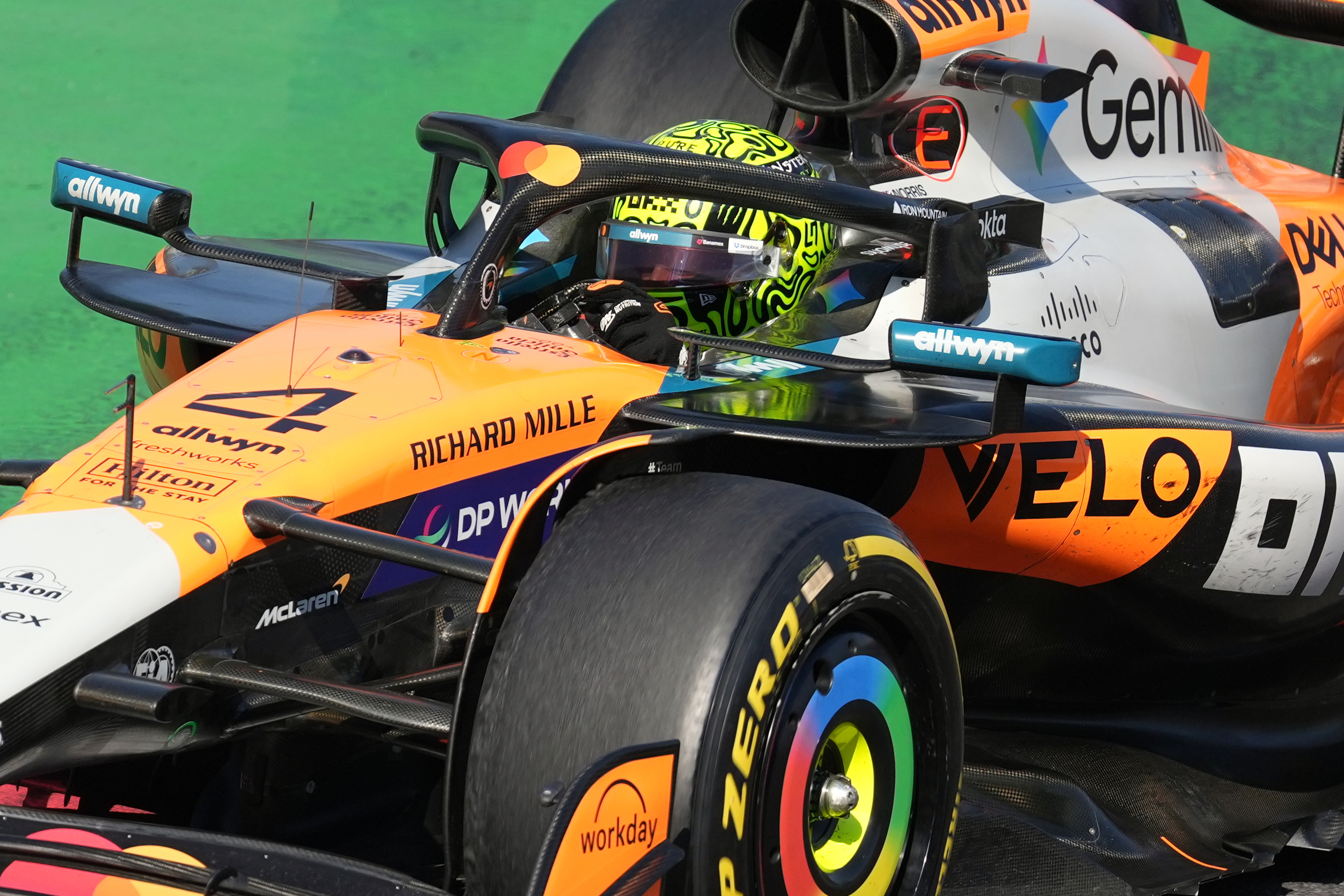 Lando Norris snaps losing streak with victory in Mexico City, takes lead in F1 championship