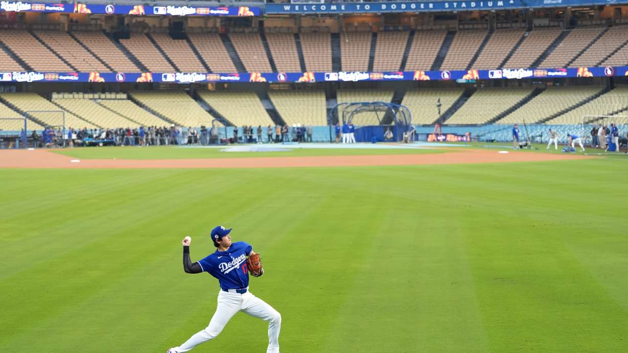 Los Angeles Dodgers' Shohei Ohtani works out ahead of Game 3 of the 2025 World Series against the Toronto Blue Jays in Los Angeles, Sunday, Oct. 26, 2025.
