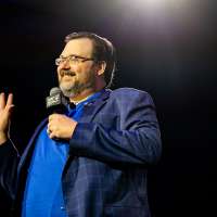 Brandon Sanderson's 'Mistborn' movie is an "early step" closer to completion