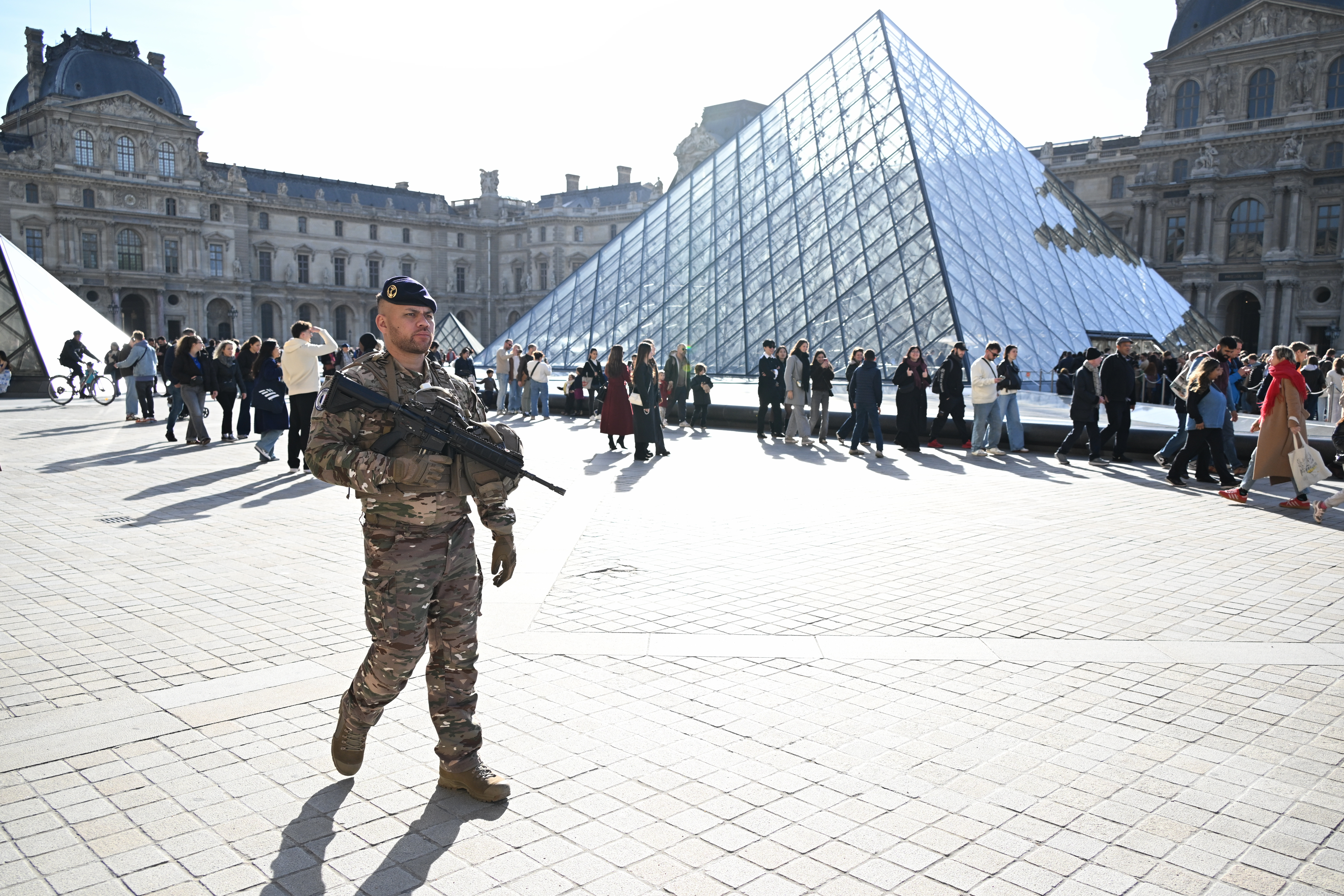 5 more arrests as Louvre jewel heist probe deepens and key details emerge