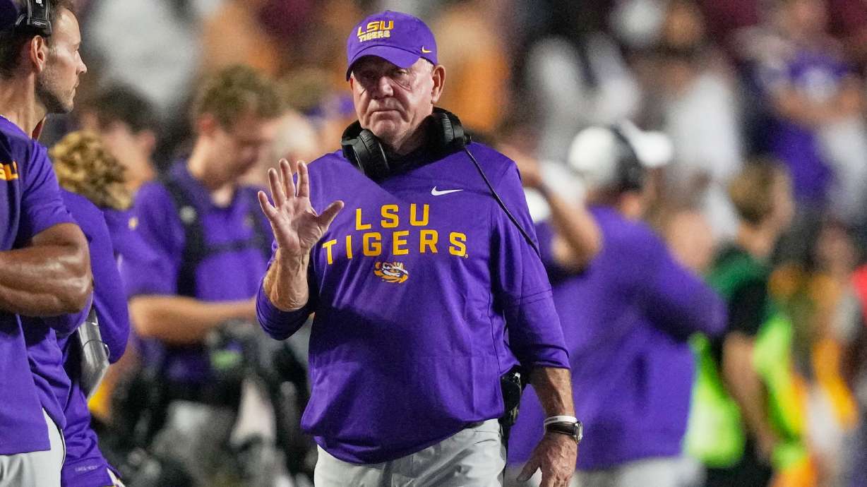 LSU head coach Brian Kelly walks on the sideline in the second half of an NCAA college football game against Texas A&M, Saturday, Oct. 25, 2025 in Baton Rouge, La.