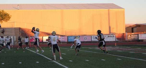 Skyline soars past Pine View in Halloween thriller