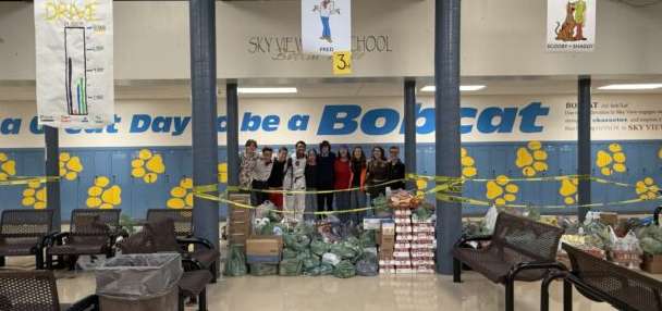 Sky View students rally to support families impacted by potential SNAP benefits freeze