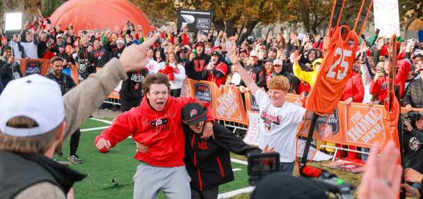 21-year-old University of Utah student wins $125K in ESPN kicking contest