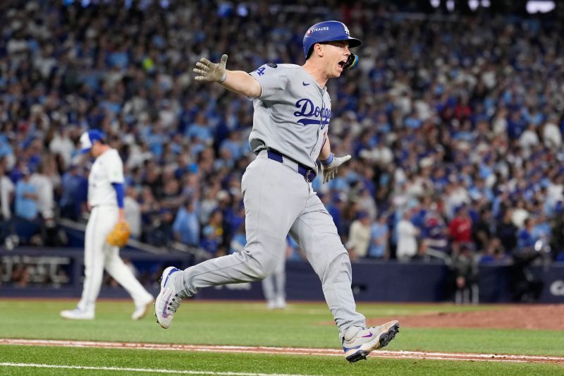 Smith's homer in 11th lifts Dodgers over Blue Jays 5-4 to become first repeat champion in 25 years | KSL.com