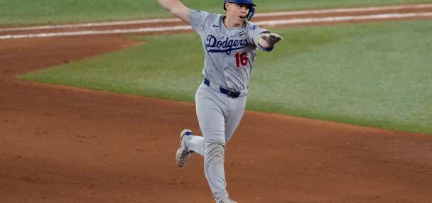 Key moments from the Dodgers' wild World Series Game 7 win over the Blue Jays