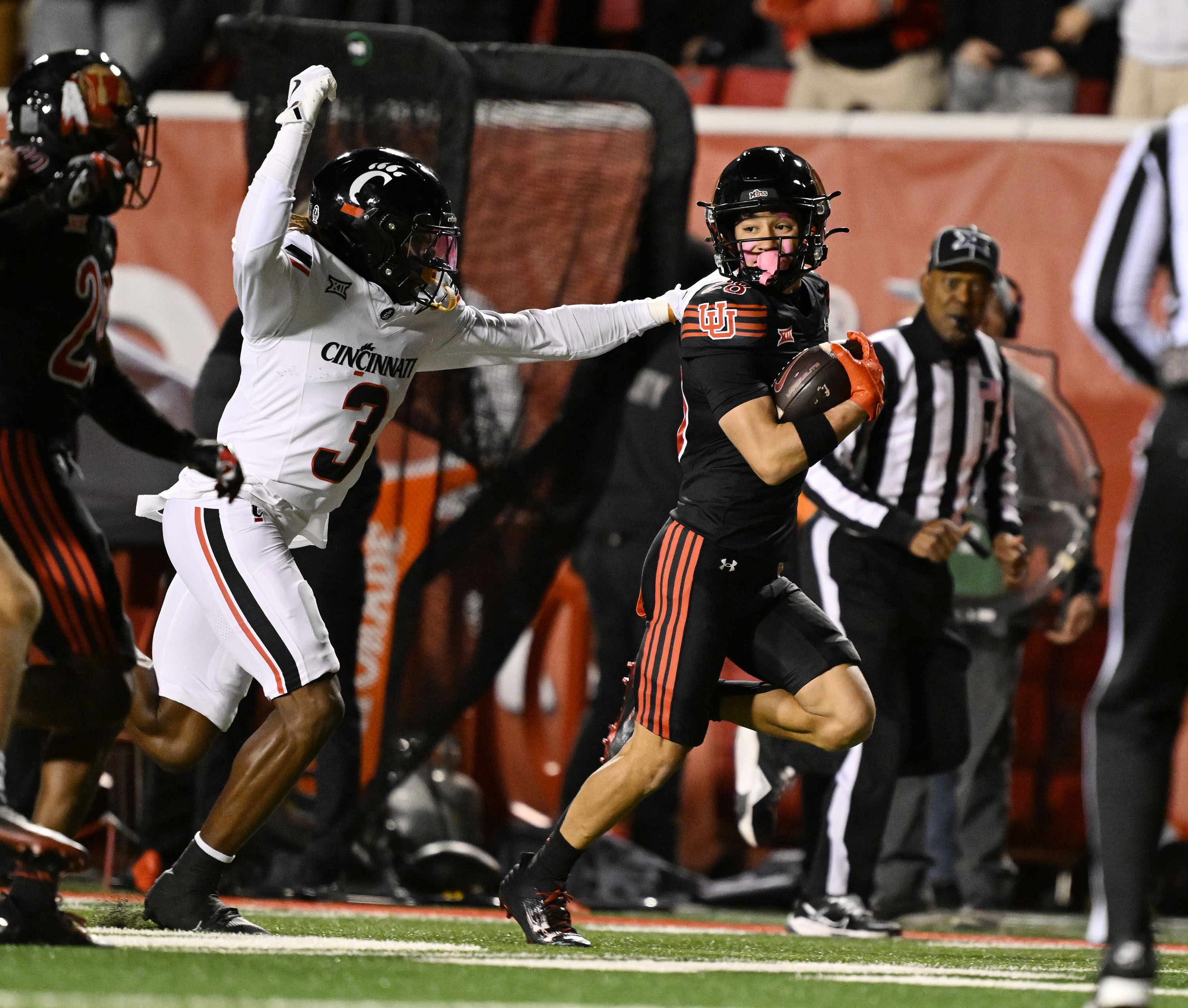 Mana Carvalho punt return TD seals No. 24 Utah's win over No. 17 Cincinnati