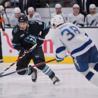 Mammoth magic runs out in 4-2 Utah home loss to Tampa Bay Lightning