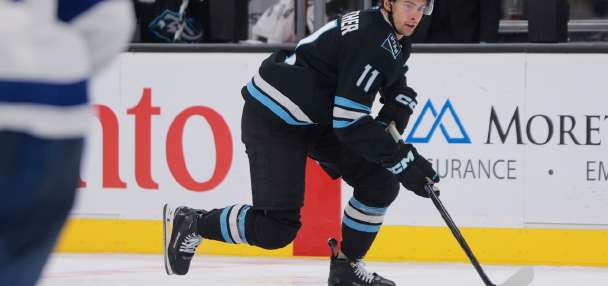 Panthers' late goal sinks Mammoth, who drop 3rd straight