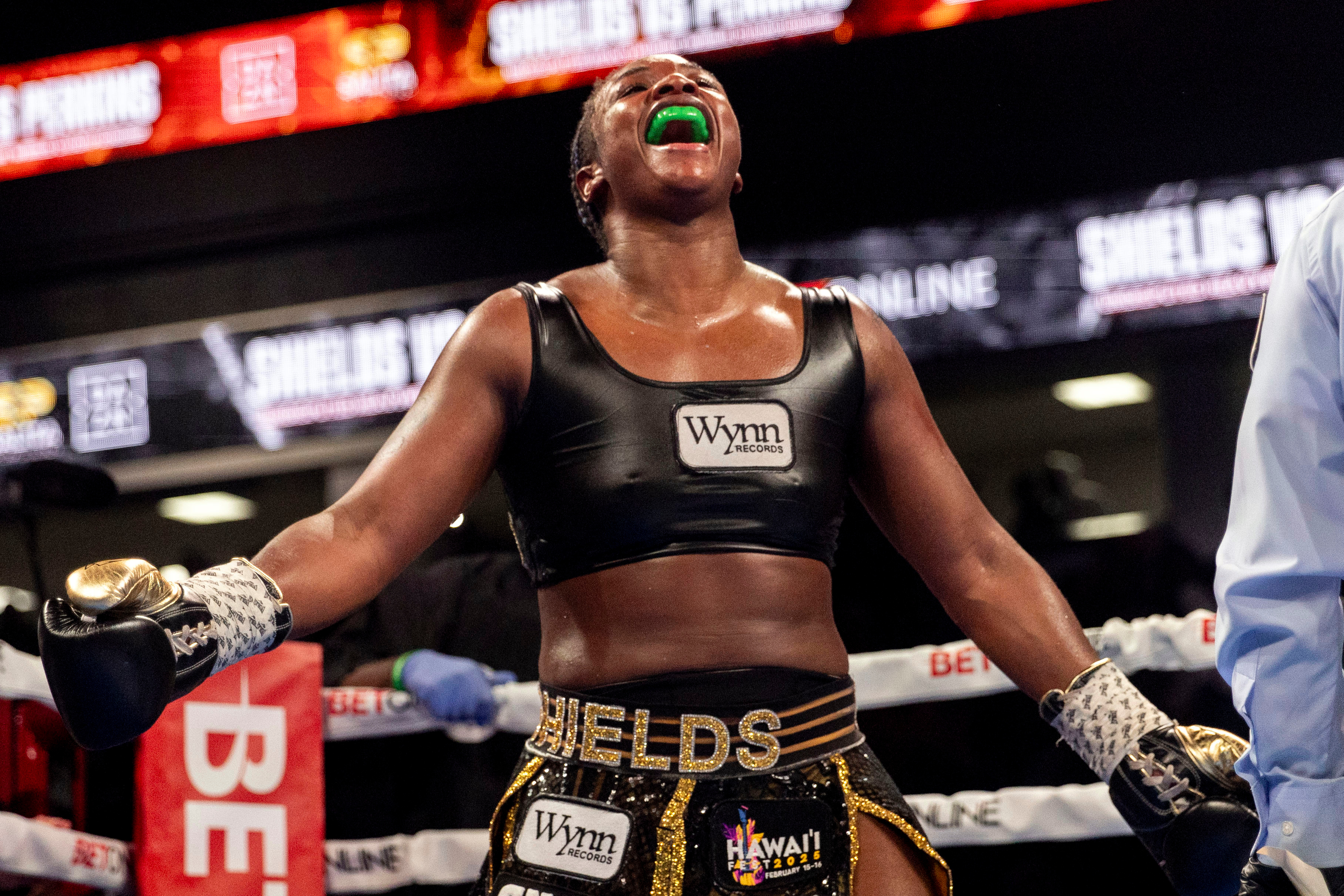 Women's boxing champ Claressa Shields signs $8 million promotional deal, plans ring return in 2026