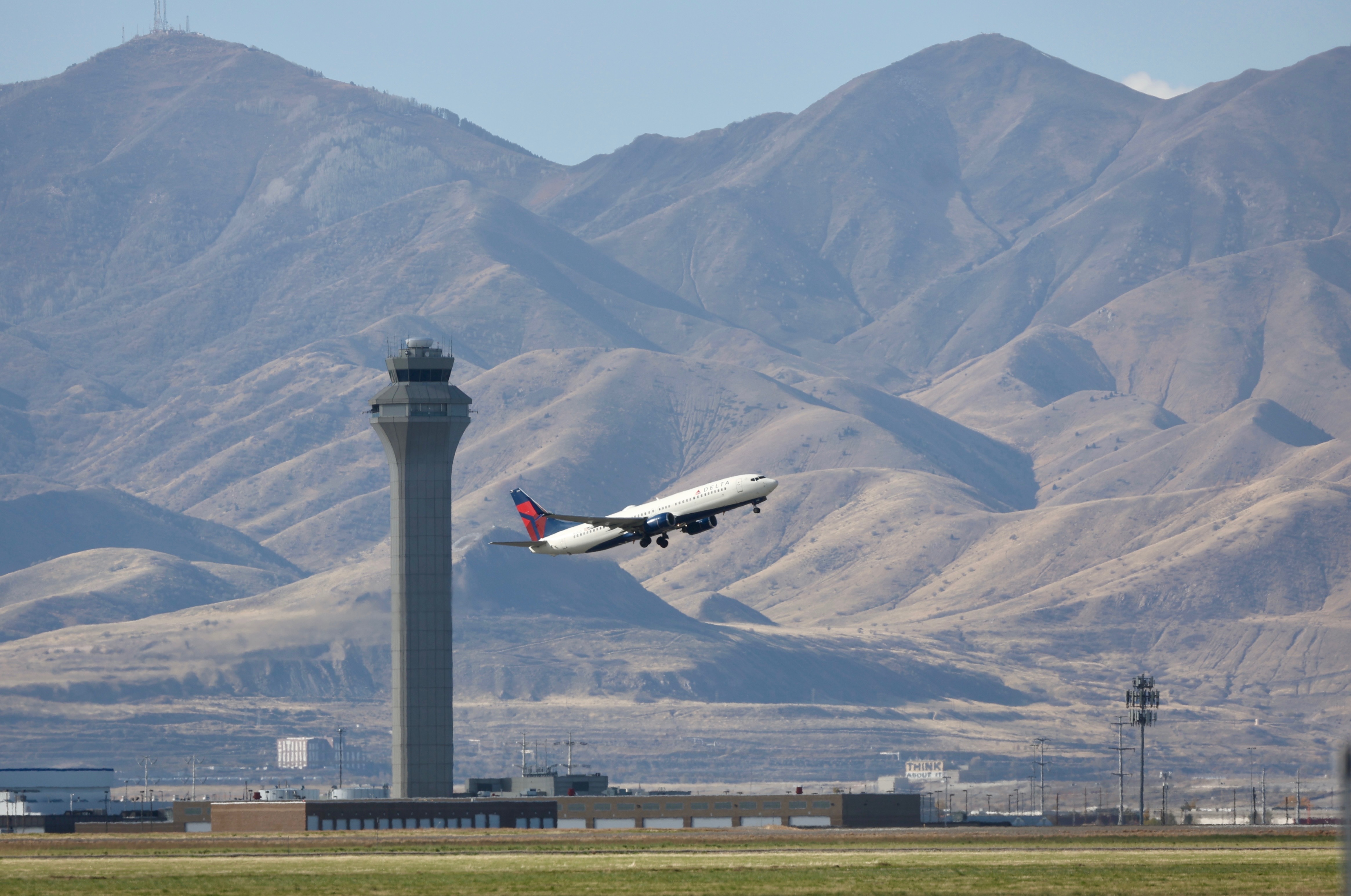 Salt Lake City among 40 airports to receive 10% service cut amid government shutdown