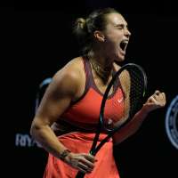Sabalenka overcomes Anisimova and lines up Rybakina in title match at WTA Finals