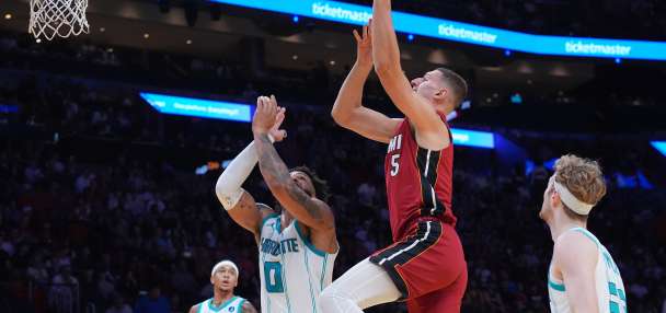 Miami Heat set franchise record with 53-point first quarter against Charlotte Hornets