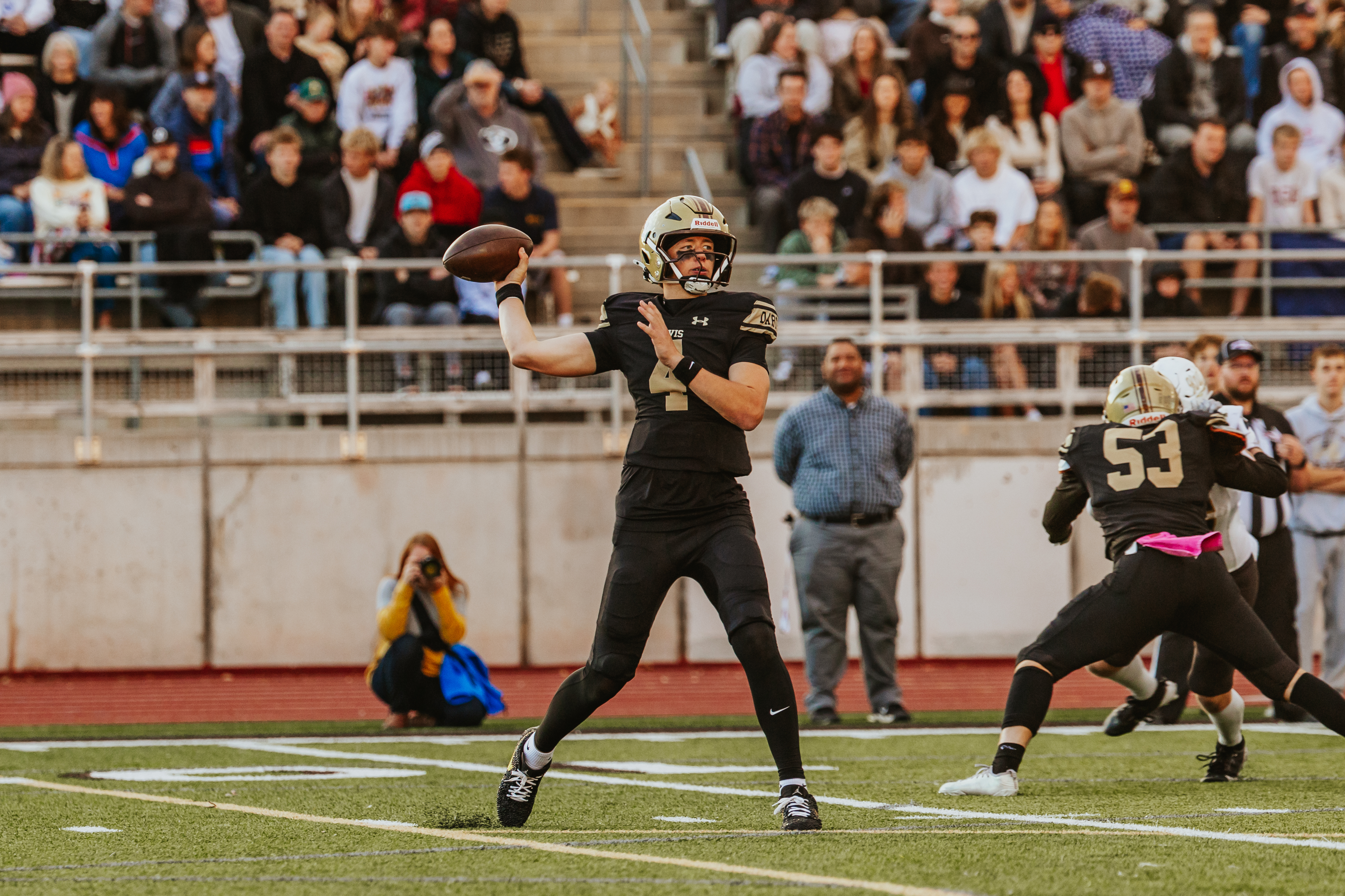 Davis quarterback Tradon Bessinger announces comittment to Iowa