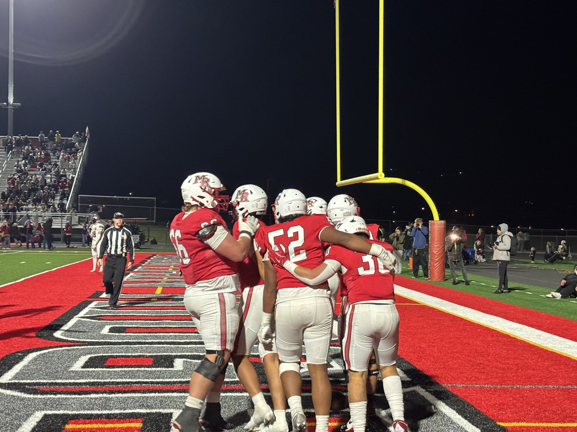 Washington's 2 INTs help Mountain Ridge defeat rival Herriman to advance to 6A semifinals