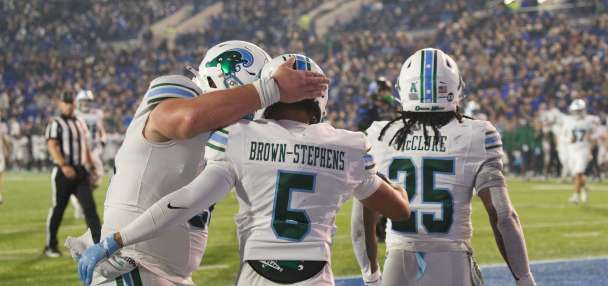 Tulane beats No. 22 Memphis 38-32 to stay in contention for the Group of 5 spot in CFP