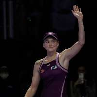 Rybakina beats No. 1-ranked Sabalenka to win WTA Finals