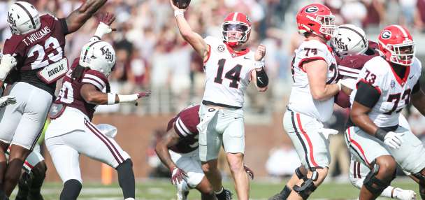 Gunner Stockton throws for three touchdowns as No. 5 Georgia beats Mississippi State 41-21