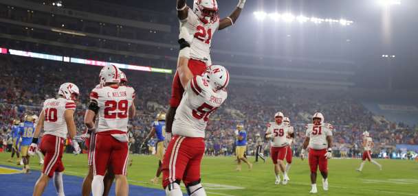 Nebraska QB TJ Lateef comes home to beat UCLA in his first college start at the Rose Bowl