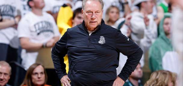 No. 22 Michigan State tops No. 14 Arkansas 69-66 in matchup of Tom Izzo, John Calipari