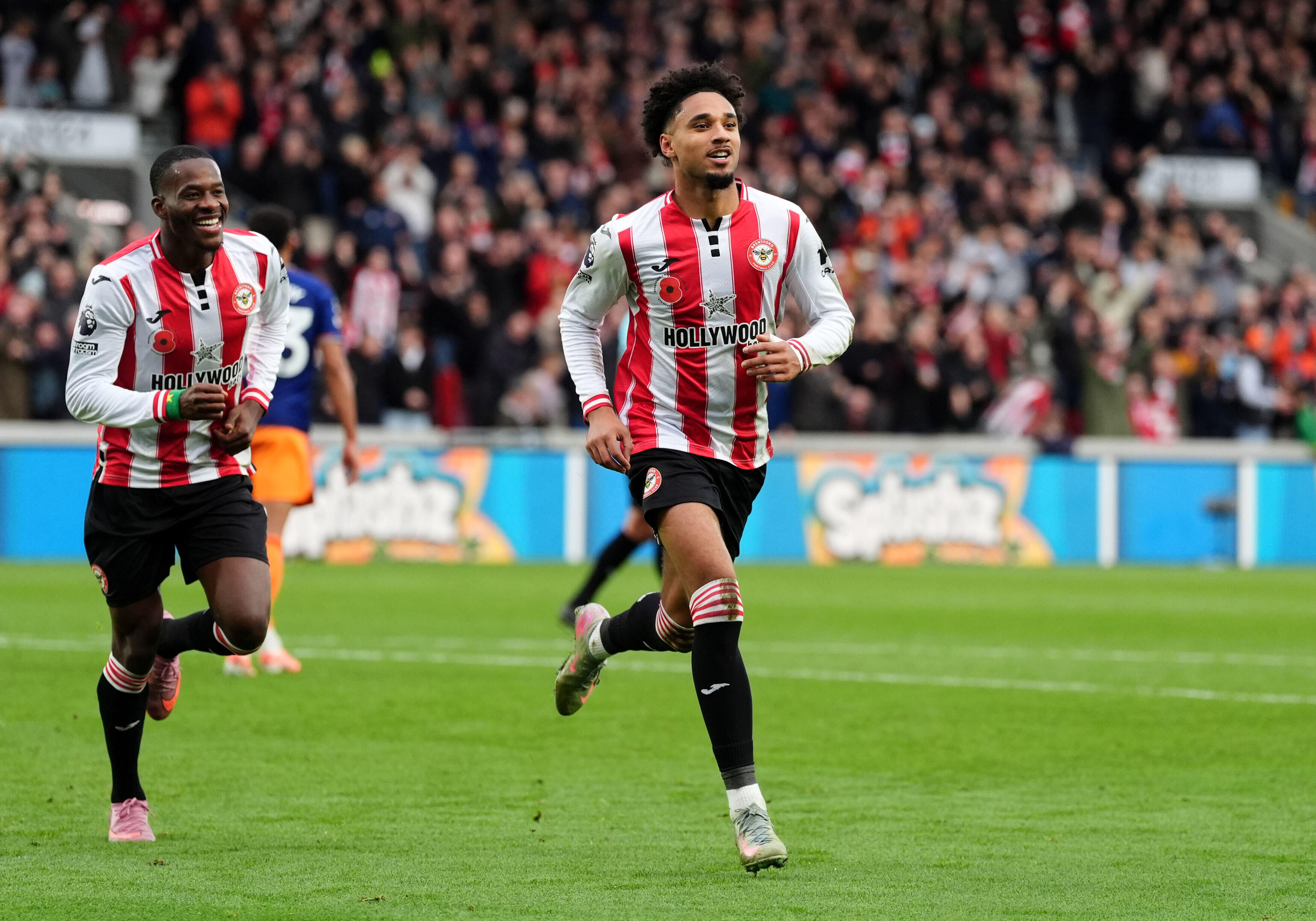 Man City crushes Liverpool 3-0 in Pep Guardiola's 1,000th game