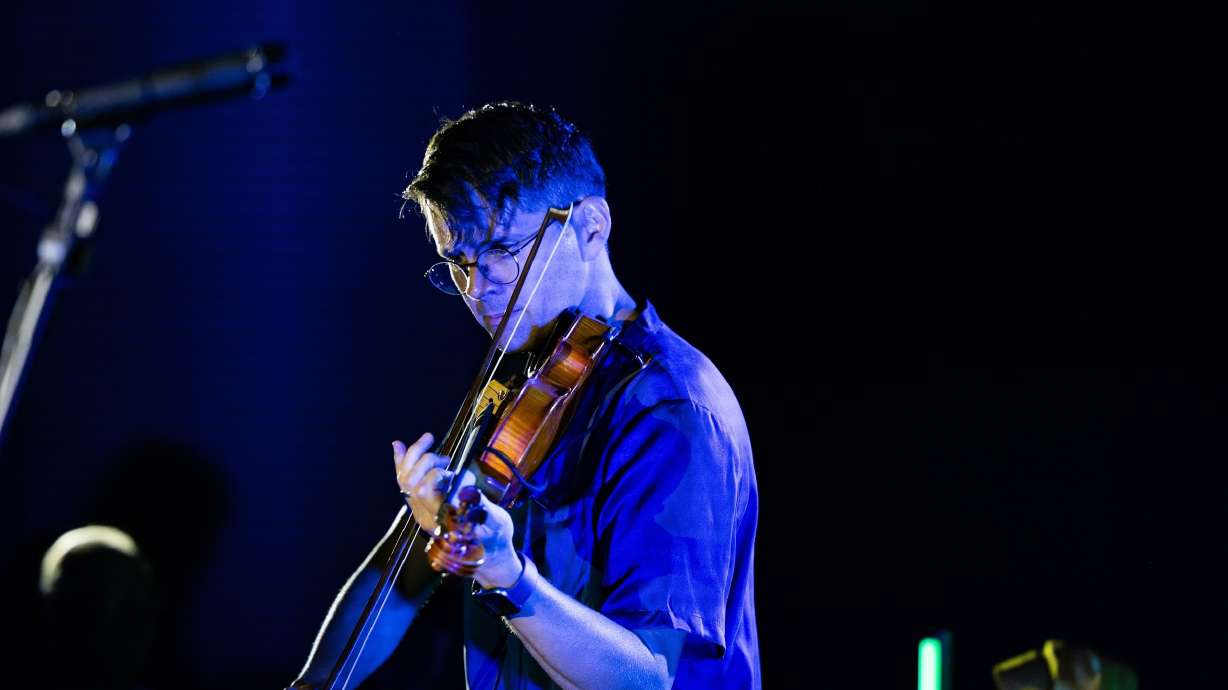Salt Lake City native Chad Cannon is scheduled to present his multimedia concert, “Music for the Ocean,” a benefit to aid preservation of coral reefs, at the Waterford School in Sandy on Thursday, Nov. 13.