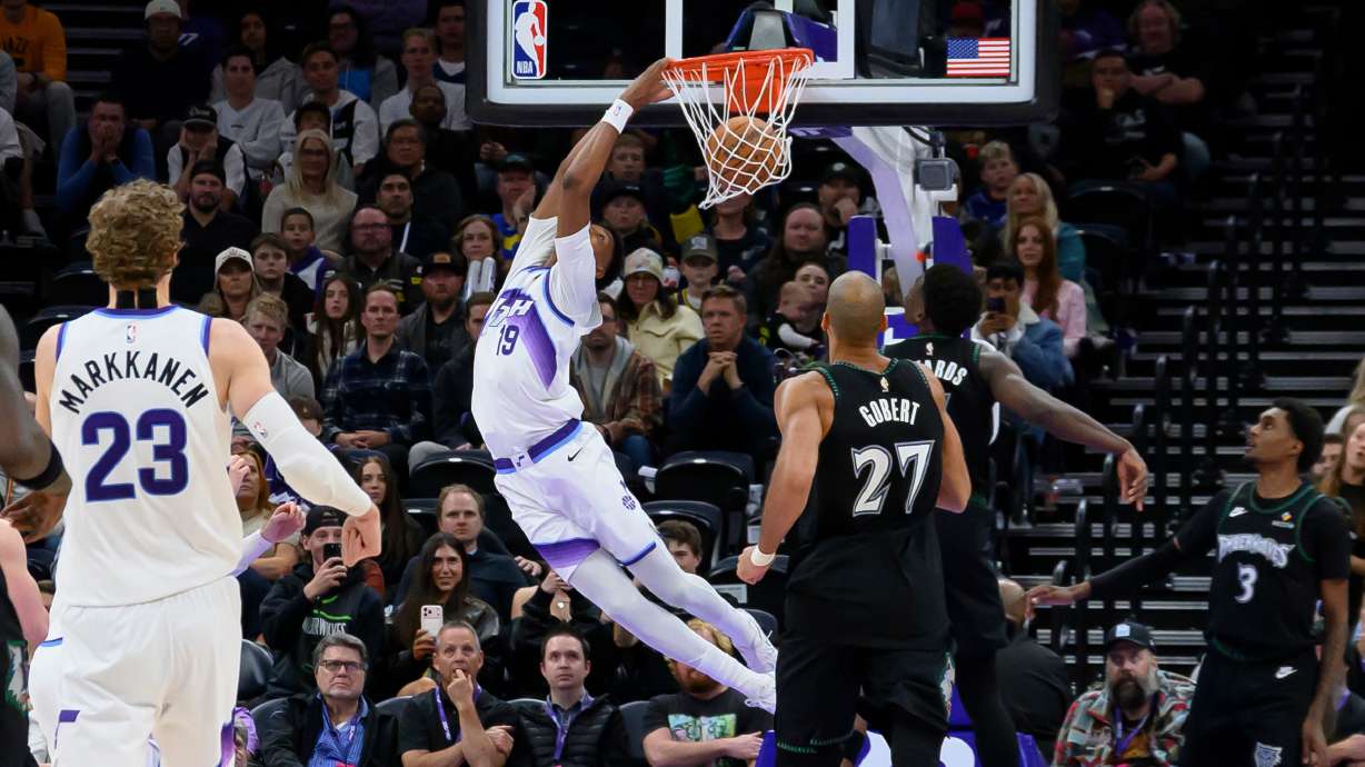 Utah Jazz guard Ace Bailey (19) dunks during the second half of an NBA basketball game against the Minnesota Timberwolves, Monday, Nov. 10, 2025, in Salt Lake City.