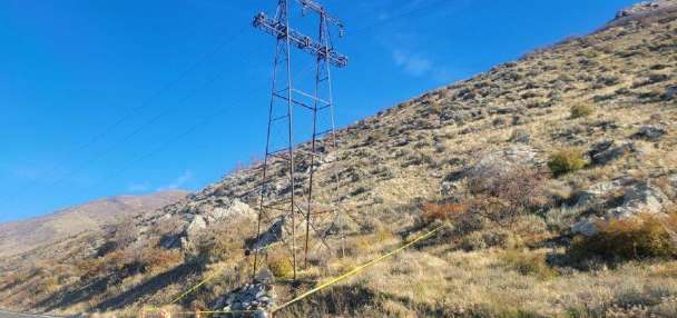 Teen dies in Fruit Heights after being electrocuted, falling from power pole